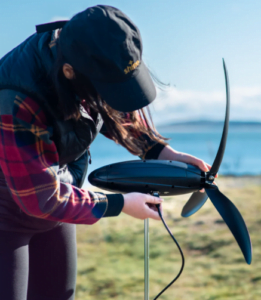 Shine portable wind turbine